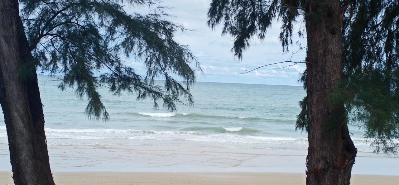 Sammy Seaview Mae Ramphueng Beach Front Golden Elephant บ้านช้างทองวิวทะเลหน้าหาดแม่รำพึง Районг Экстерьер фото